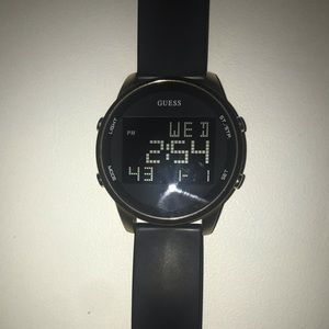 Men’s Digital Guess Watch